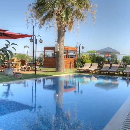 Smart Luxury & Hotel