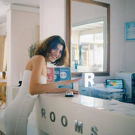 Hotel Smart Luxury & 4*
